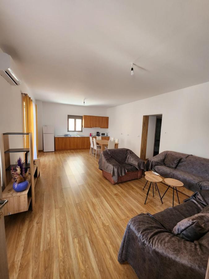 Brana Apartments Sarandë Esterno foto