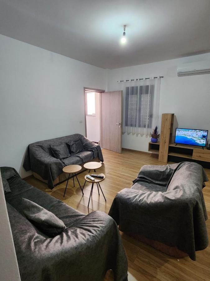 Brana Apartments Sarandë Esterno foto