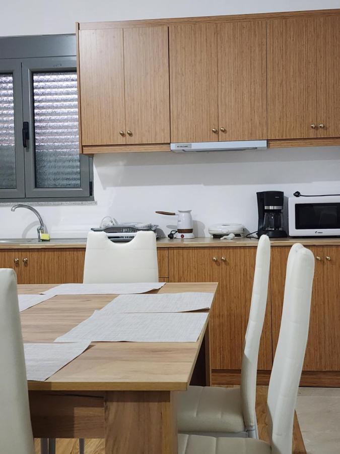 Brana Apartments Sarandë Esterno foto